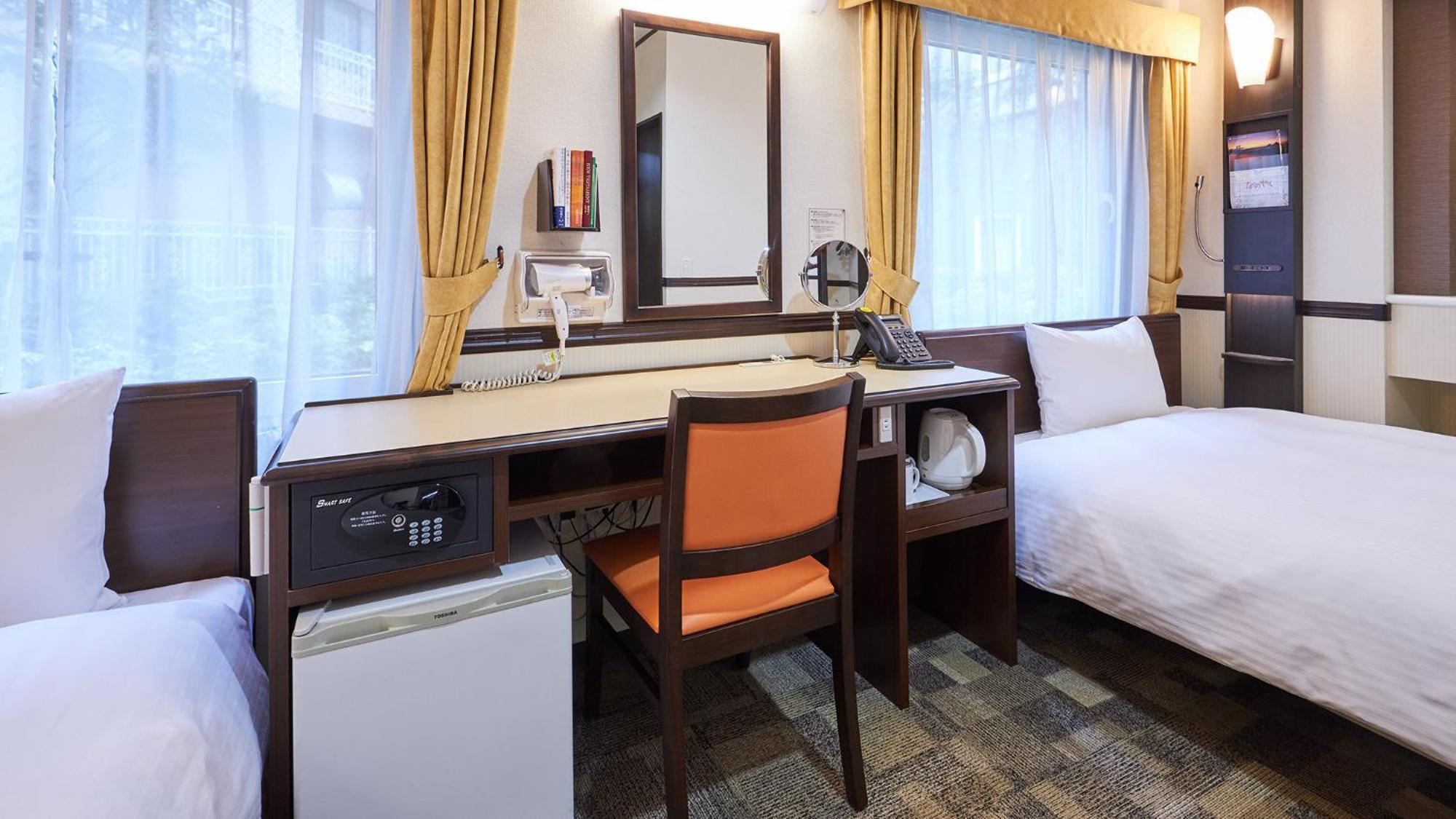Toyoko Inn Kintetsu Yokkaichi Eki Kita Guchi חדר תמונה